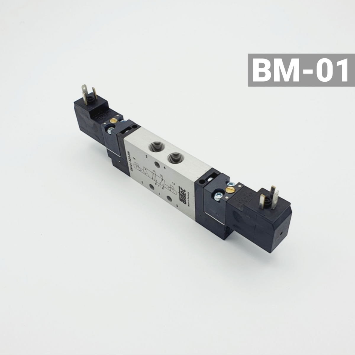 5/3-Wege Magnetventil G 1/8" M.B. / EXT / 1030 NL | Beta Online Shop